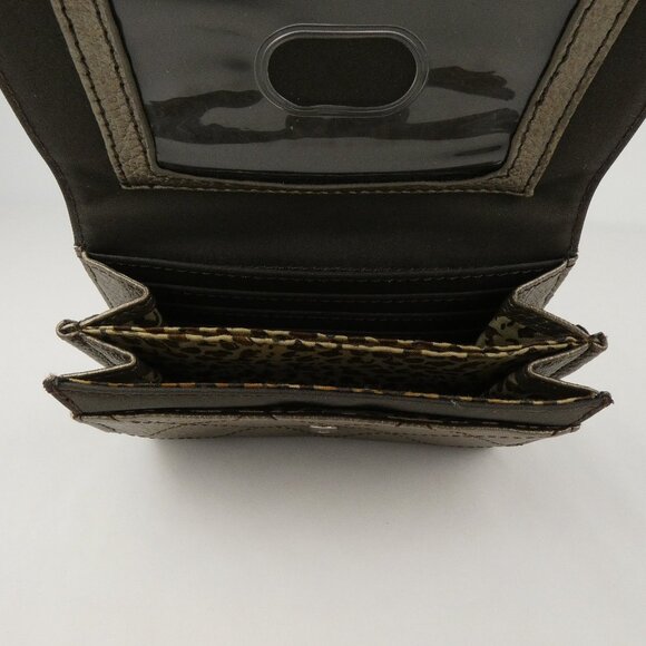 RELIC Wallet Womens Metallic Gold Clutch With Snap Closure Faux Leather - Picture 12 of 16